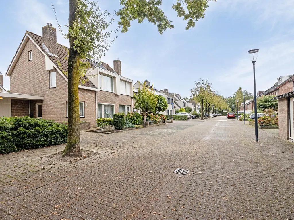 Binnenweg 25, BREDA