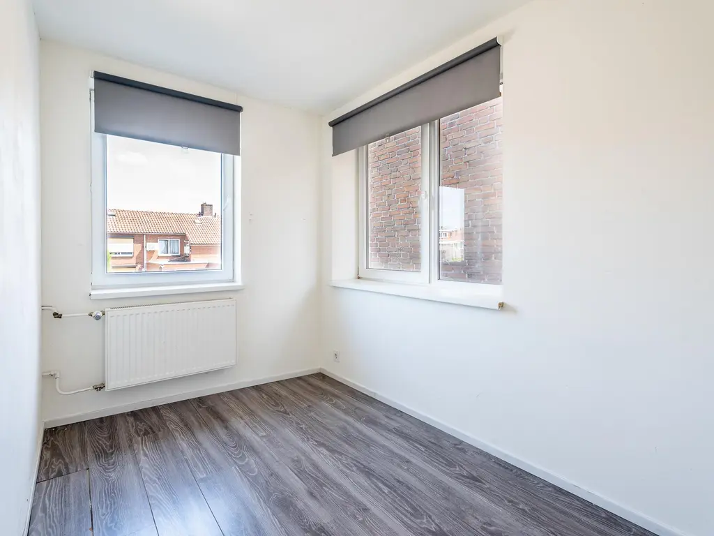 Bloemfonteinstraat 22, TILBURG