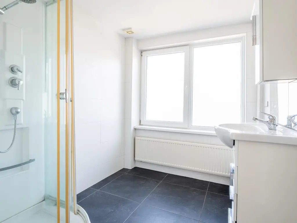 Bloemfonteinstraat 22, TILBURG