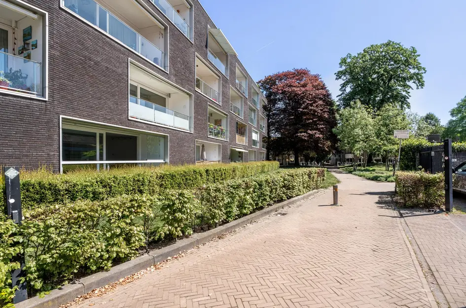 Stationsstraat 24 04