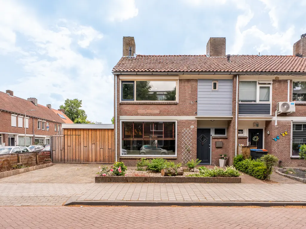 Albertus Magnusstraat 64, TILBURG