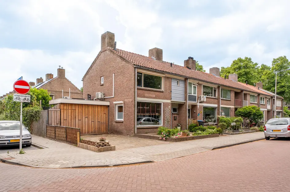Albertus Magnusstraat 64