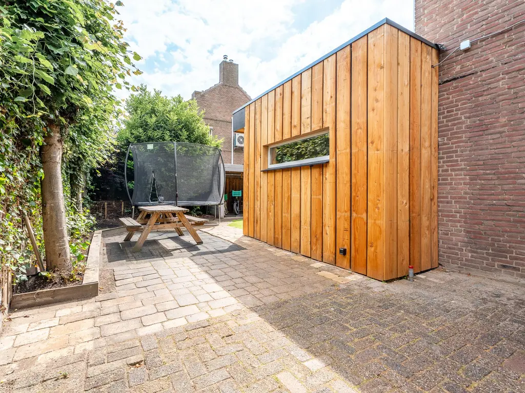 Albertus Magnusstraat 64, TILBURG