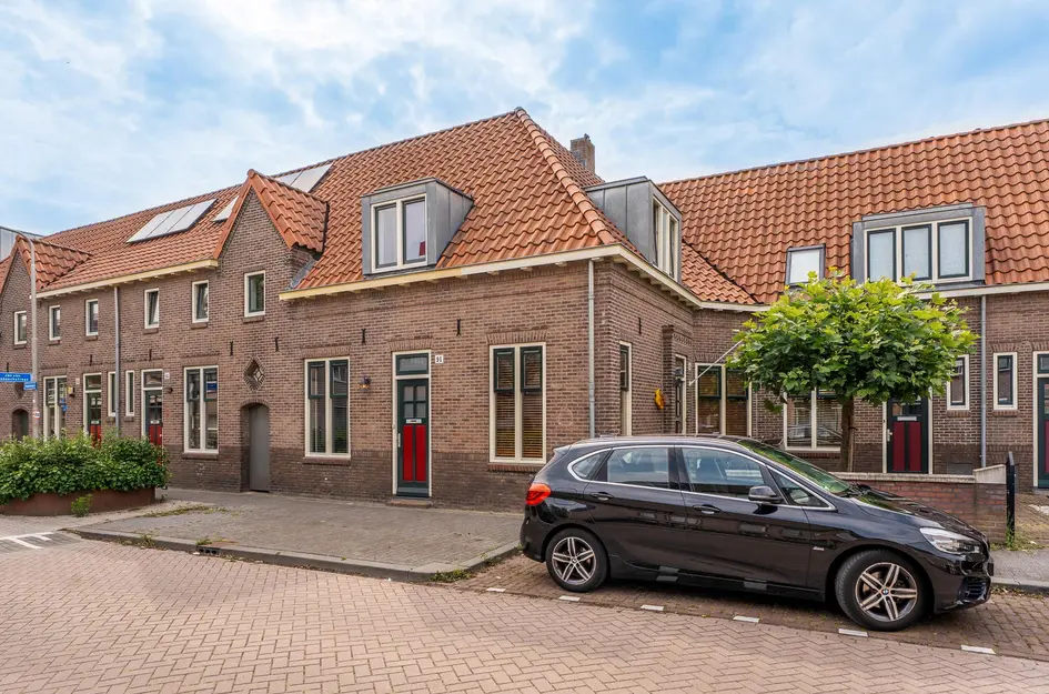 Veestraat 91