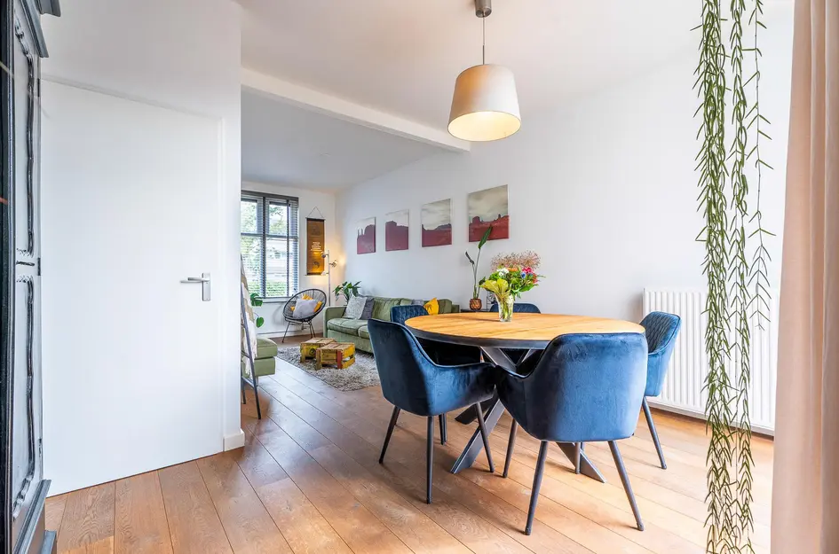 Veestraat 91