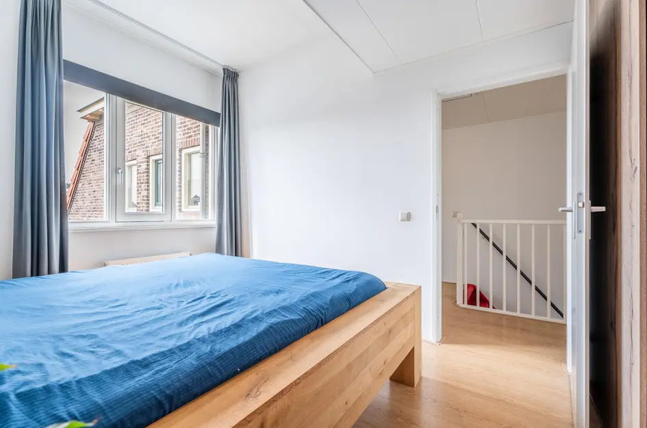 Veestraat 91