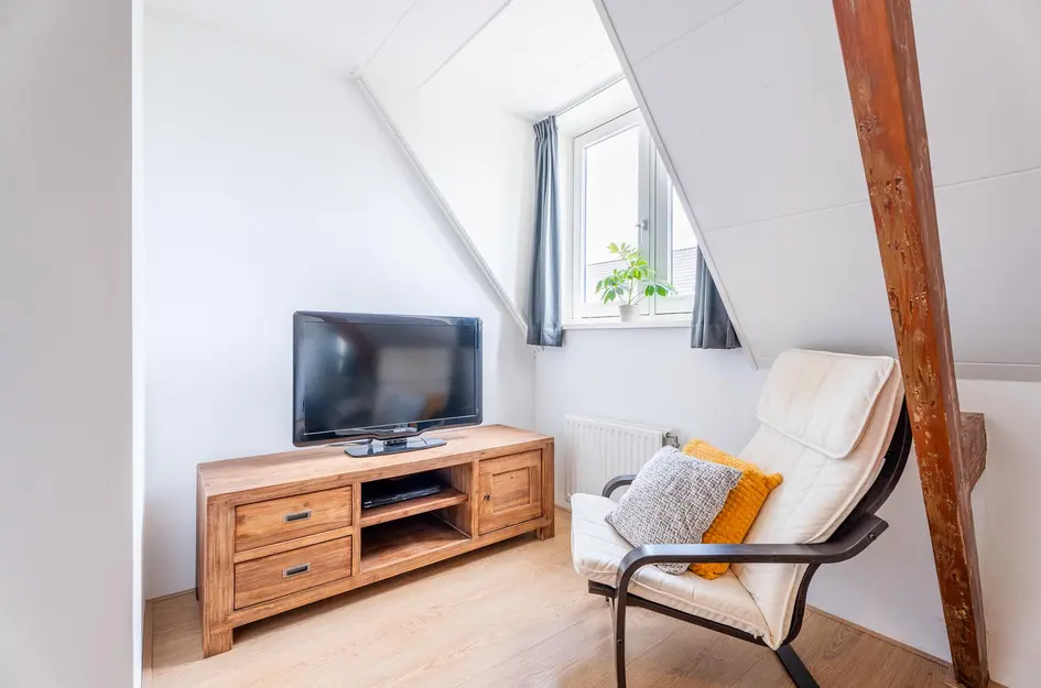 Veestraat 91