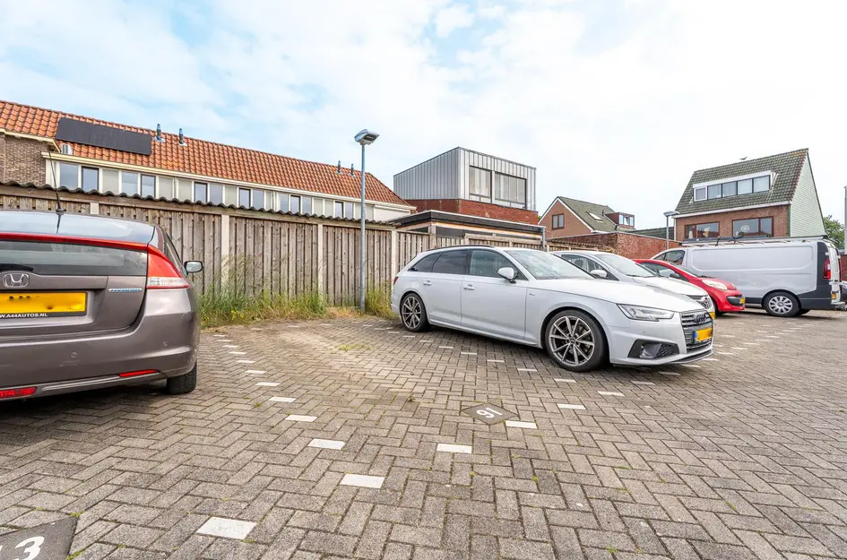 Veestraat 91