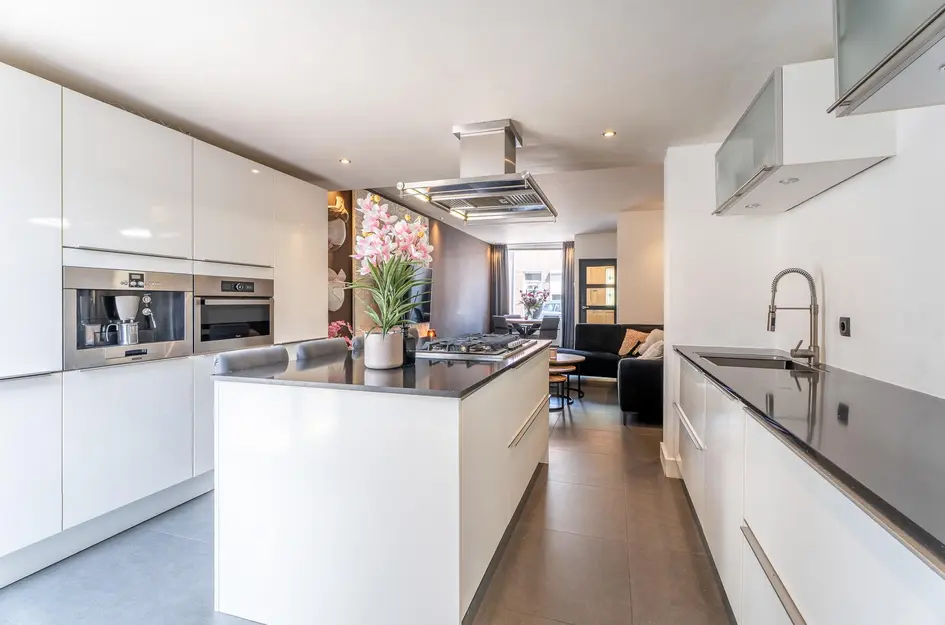 Outshoornstraat 61