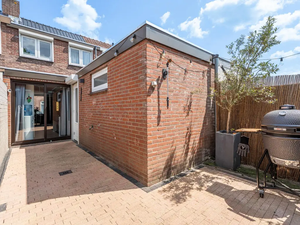 Outshoornstraat 61, TILBURG