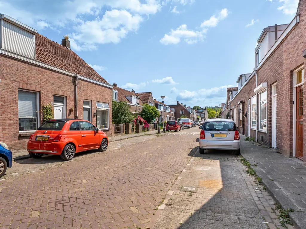 Outshoornstraat 61, TILBURG