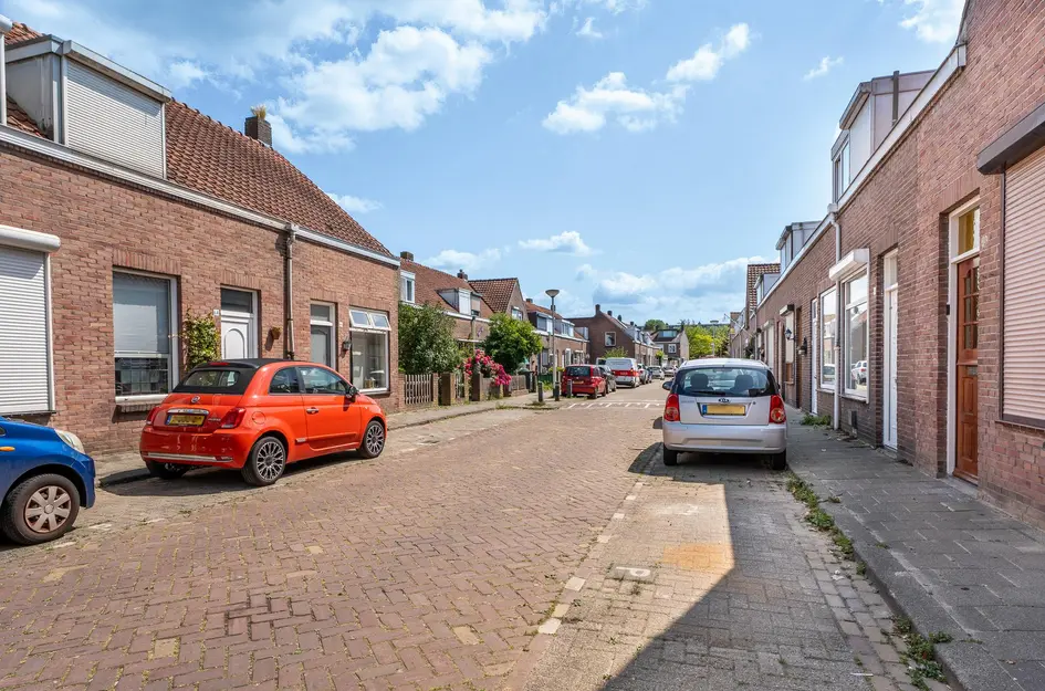 Outshoornstraat 61
