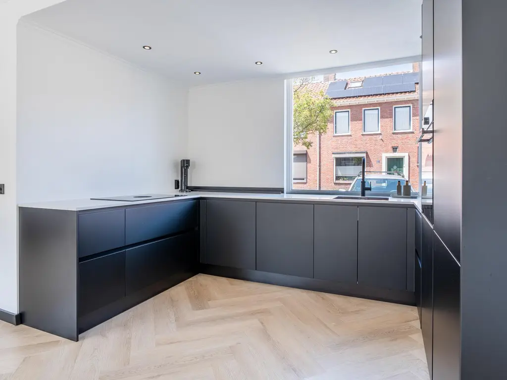 Christiaan Huygensstraat 48b, TILBURG