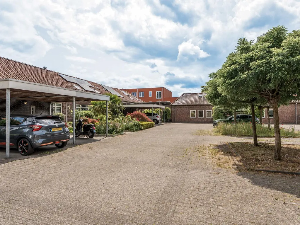 Sint Severushof 6, TILBURG