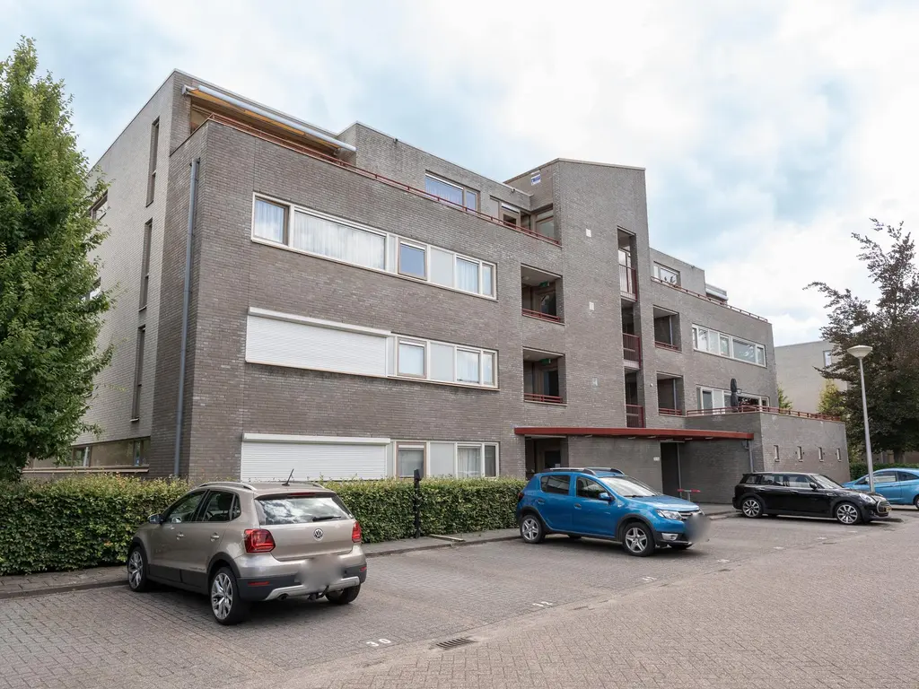 Ter Hoogestraat 52, BREDA