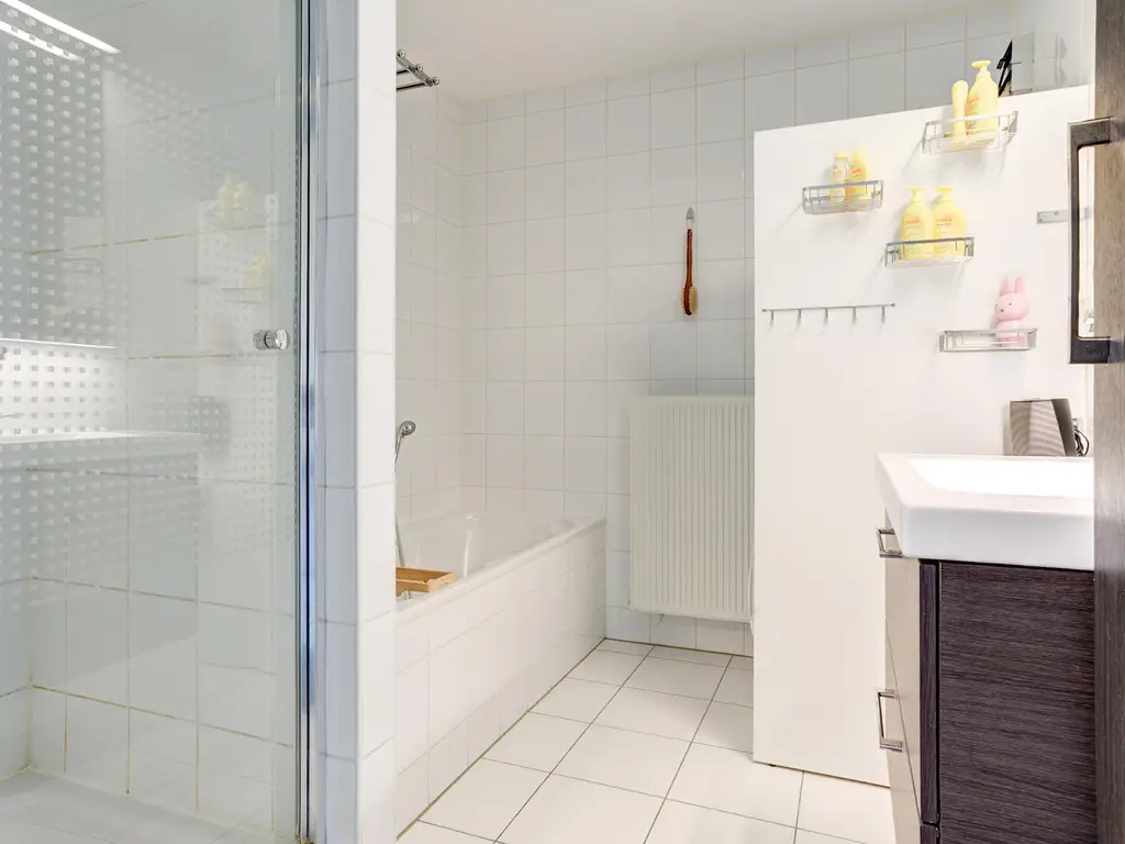 Waterviolier 30, BREDA
