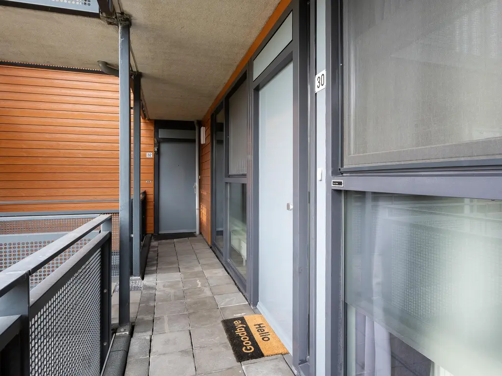 Waterviolier 30, BREDA