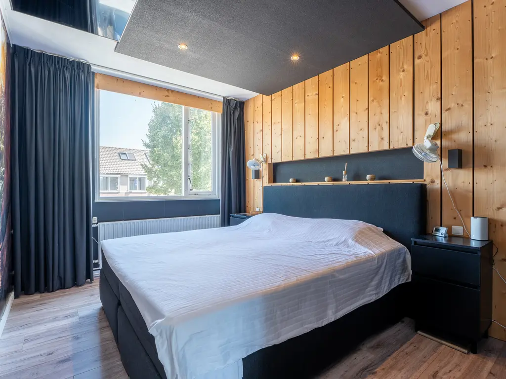 Kruiningenstraat 73, TILBURG