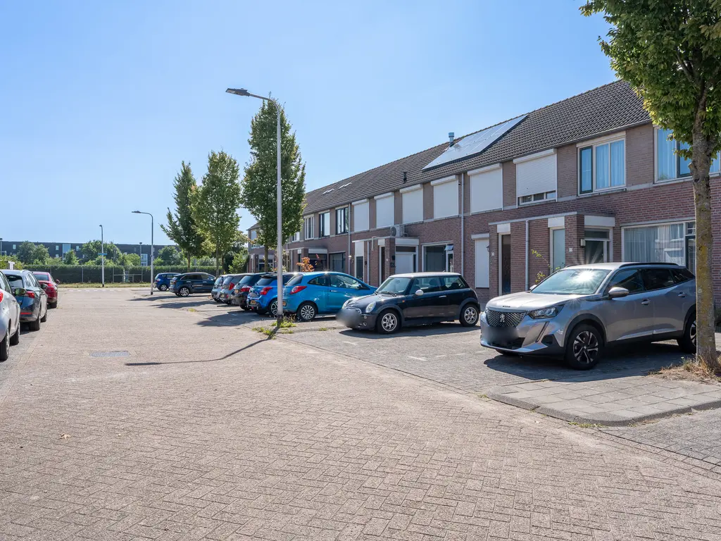 Kruiningenstraat 73, TILBURG