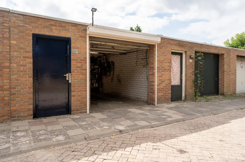 Akkerstraat 103