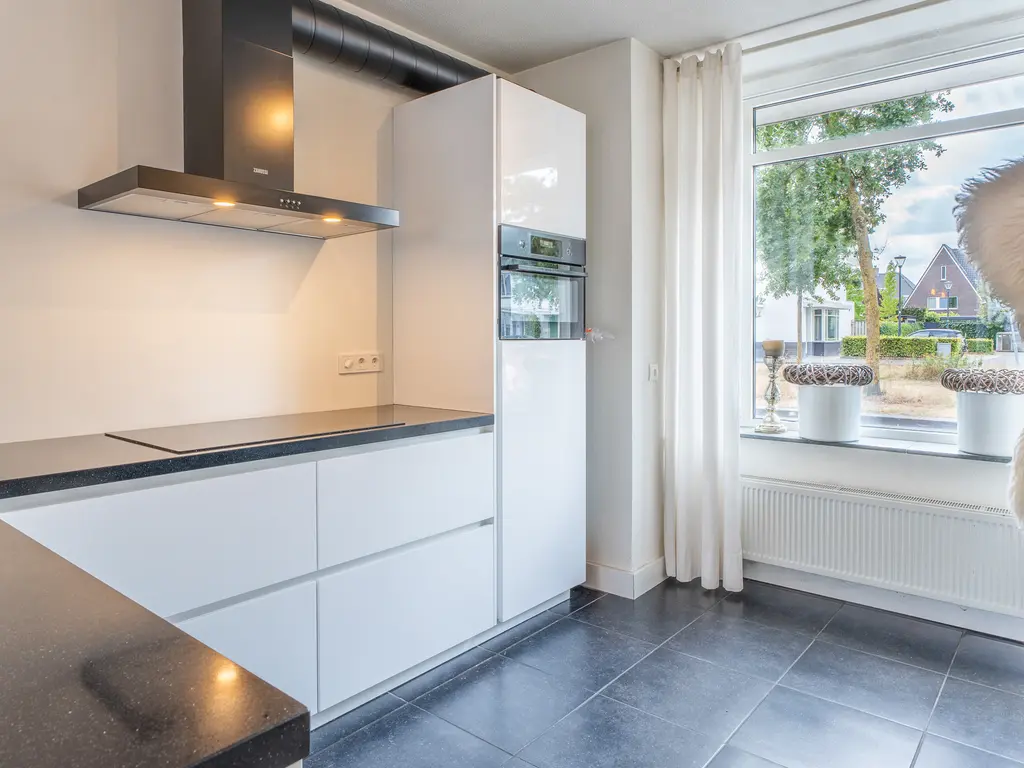 Koolhovenlaan 35, TILBURG
