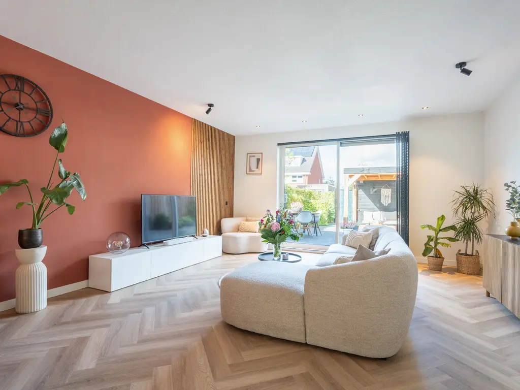 Renesselaan 99, TILBURG