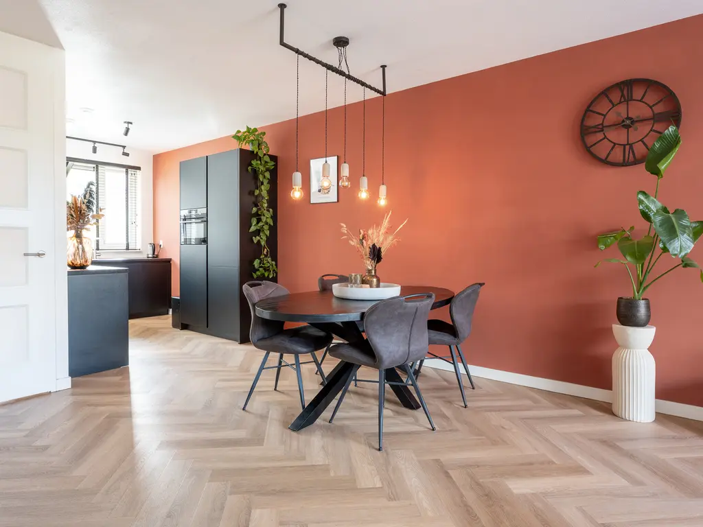Renesselaan 99, TILBURG