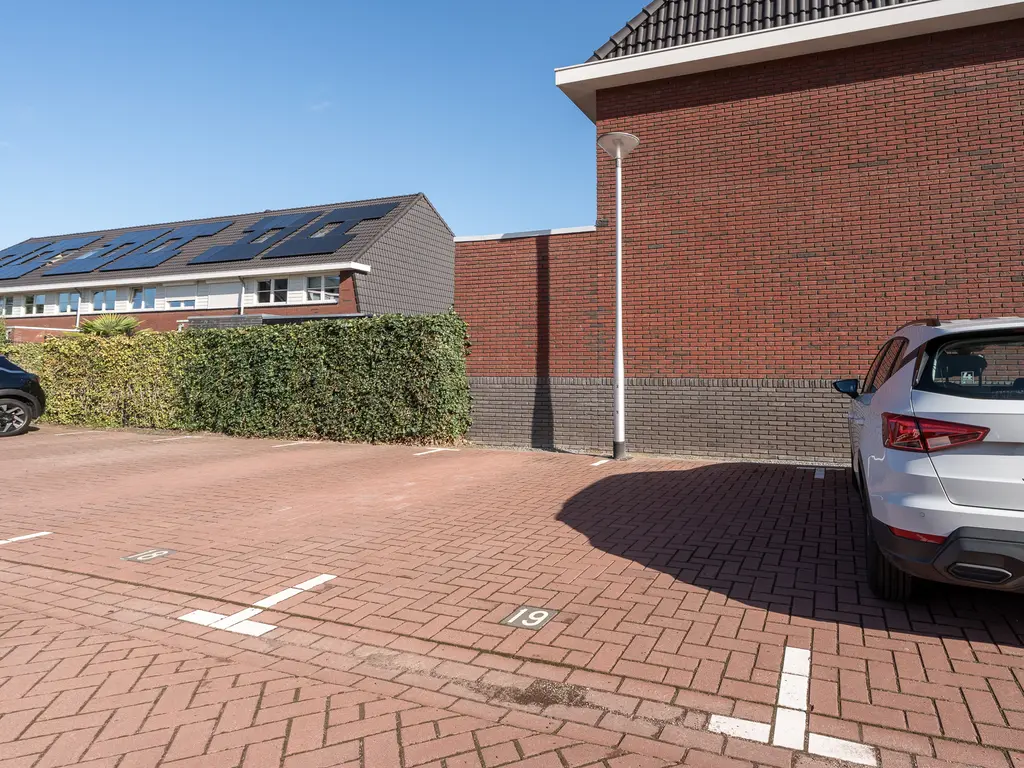 Renesselaan 99, TILBURG
