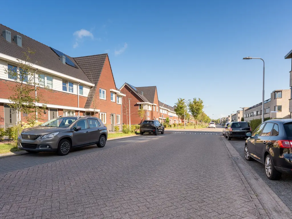 Renesselaan 99, TILBURG