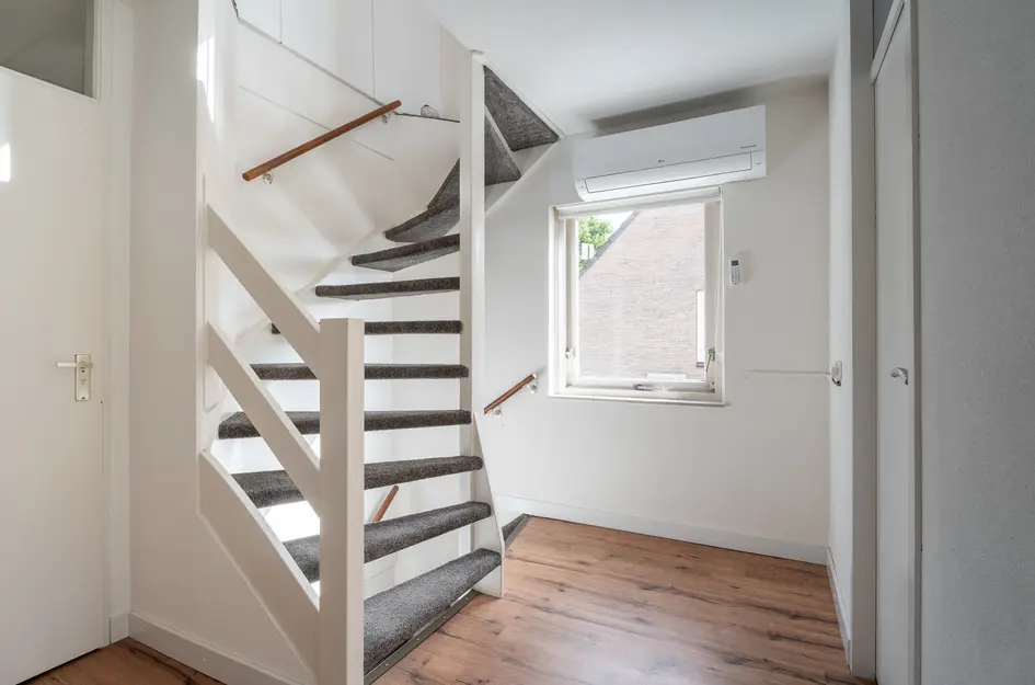 Hooglandstraat 35