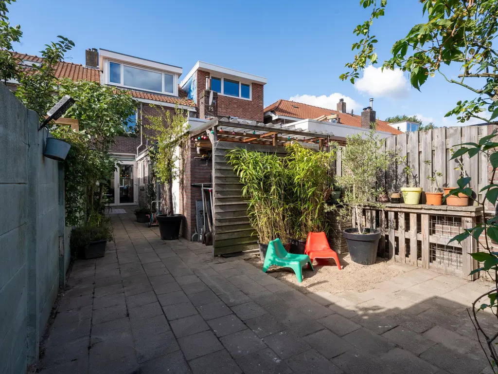 Broekhovenseweg 196, TILBURG