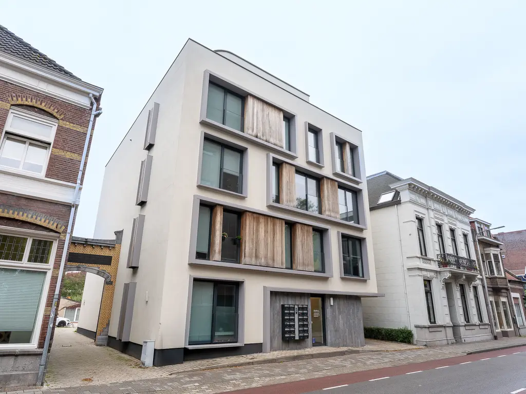 Bisschop Zwijsenstraat 45 05, TILBURG