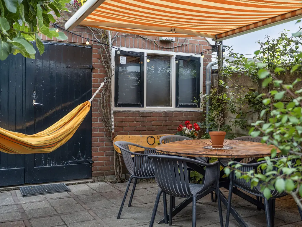 Cornelis de Vriendtstraat 10, TILBURG