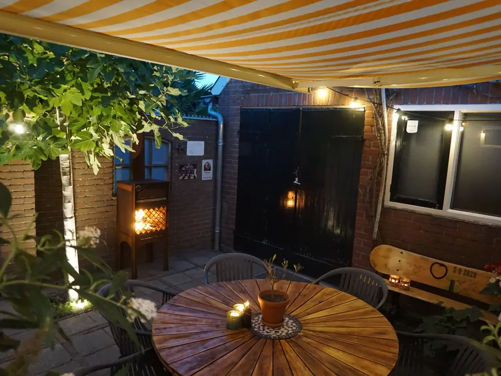 Cornelis de Vriendtstraat 10, TILBURG
