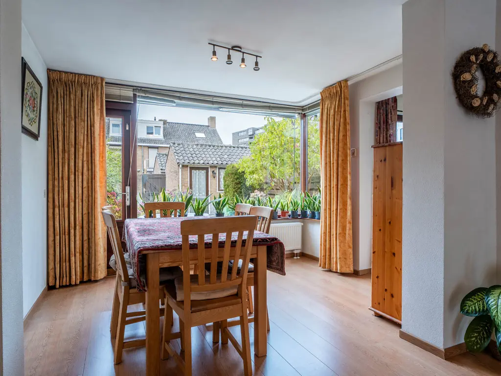 Doenradestraat 83, BREDA