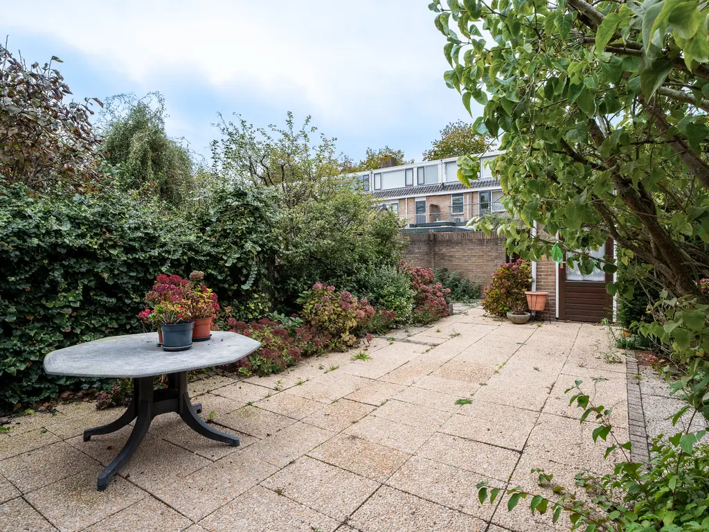 Doenradestraat 83, BREDA