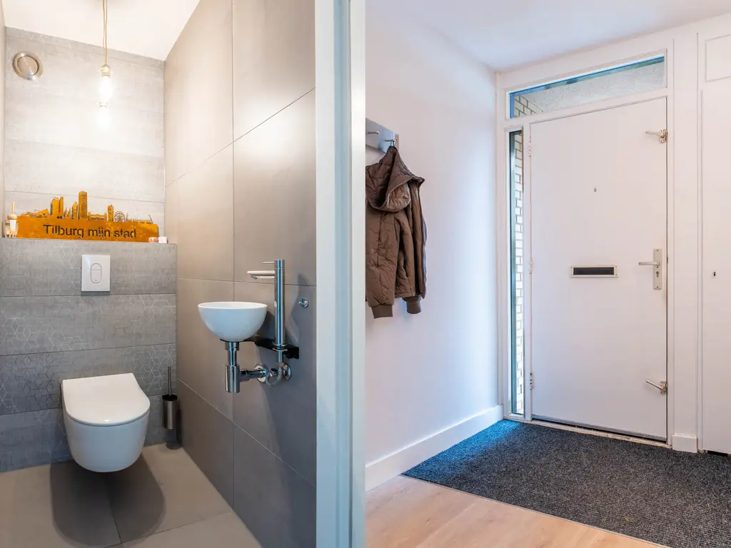 Henriette Ronnerstraat 17, TILBURG