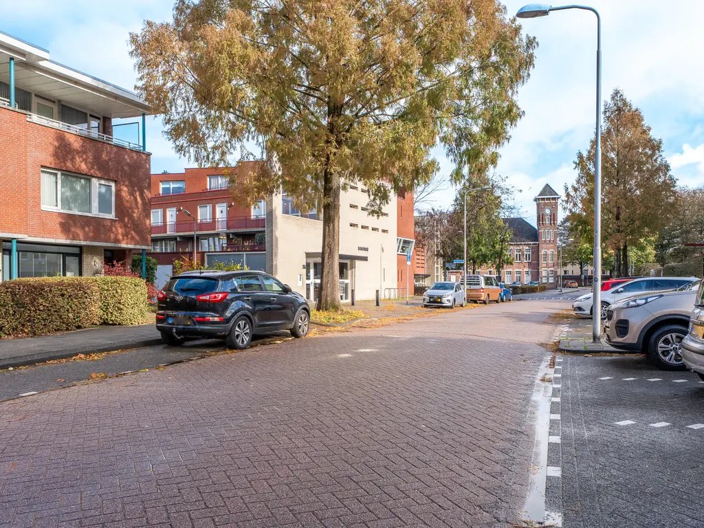 Henriette Ronnerstraat 17, TILBURG