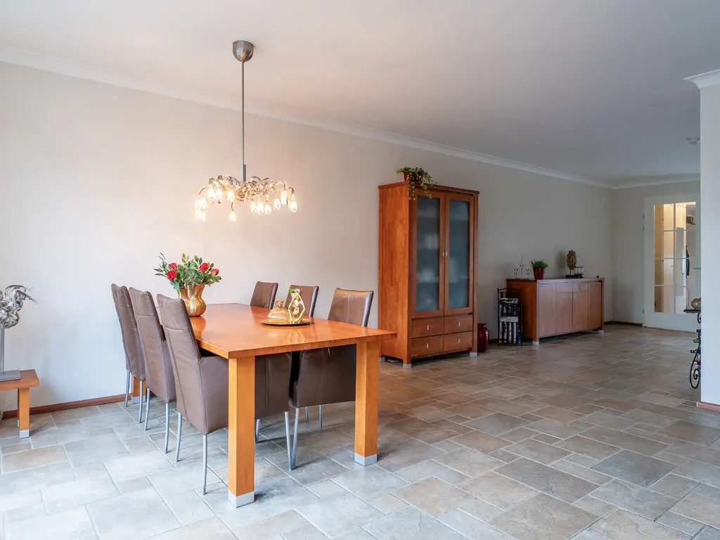 Varsseveldstraat 143, TILBURG