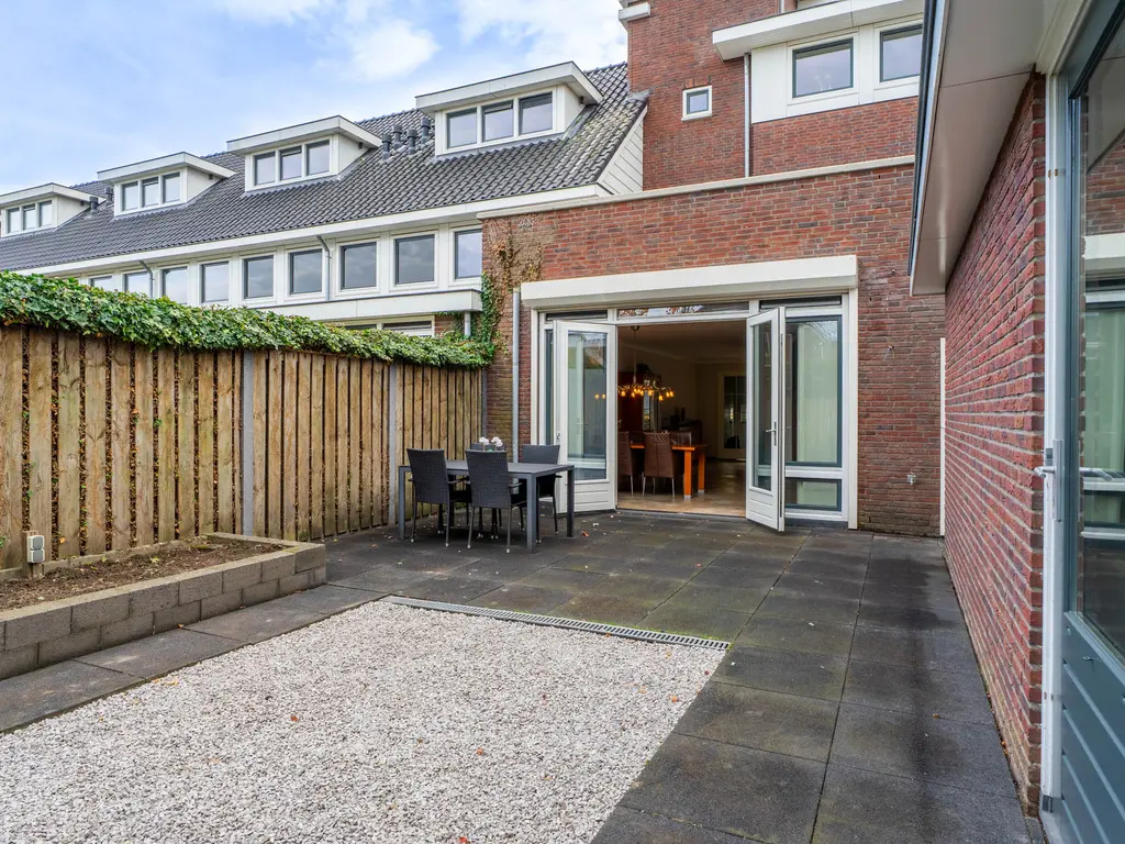 Varsseveldstraat 143, TILBURG