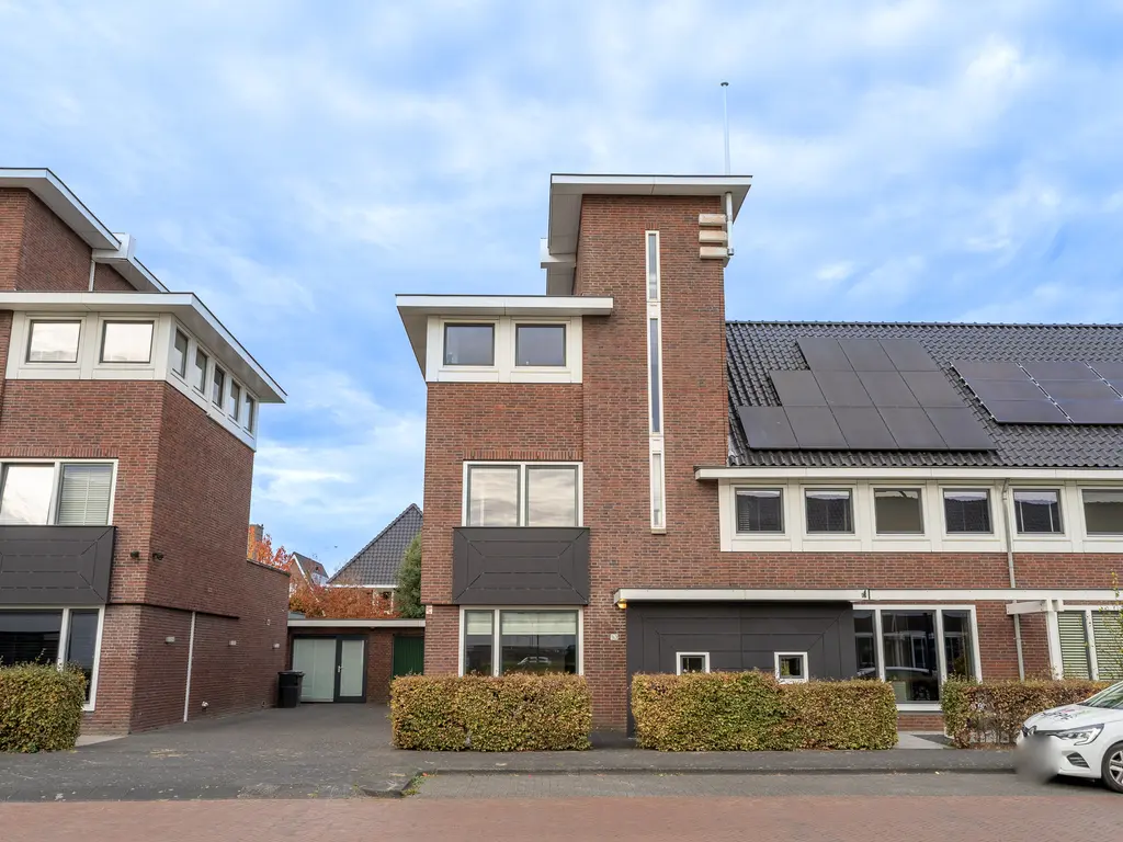 Varsseveldstraat 143, TILBURG