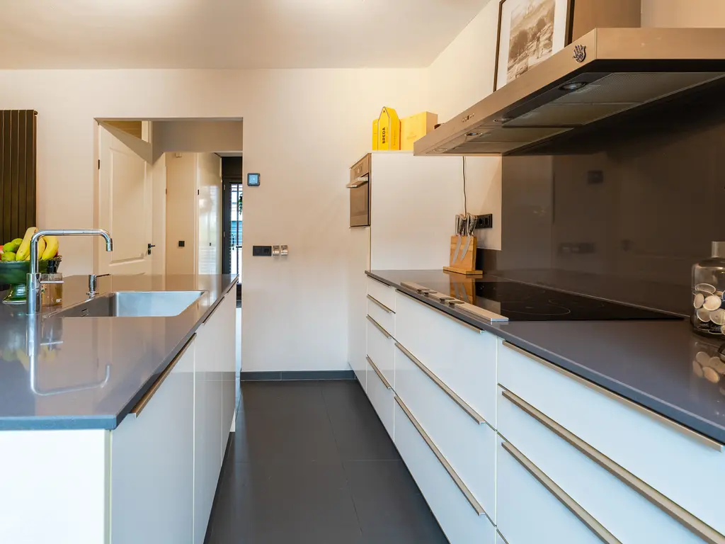 Waterweegbree 26, BREDA