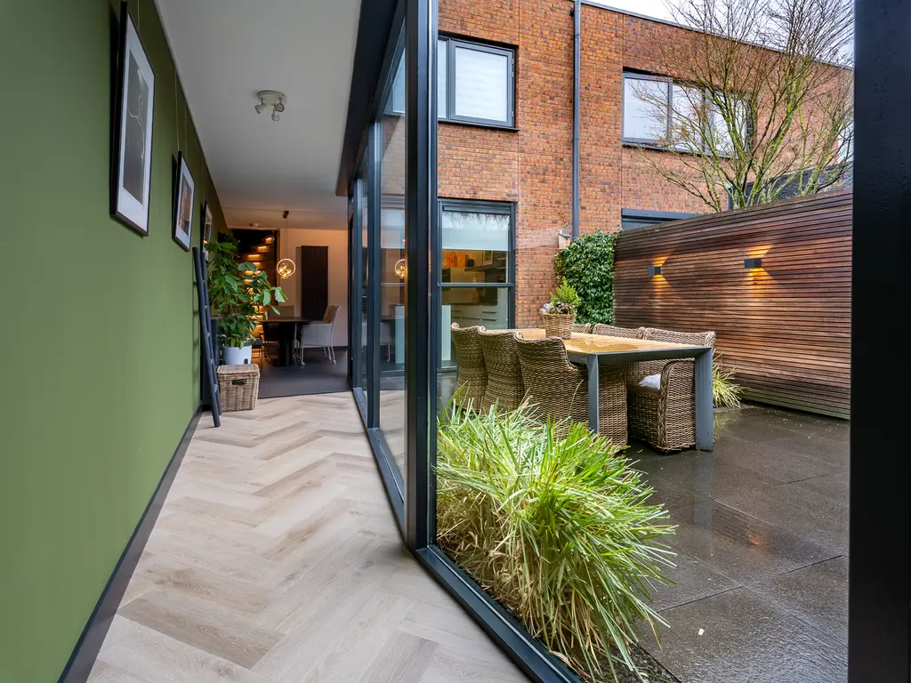 Waterweegbree 26, BREDA