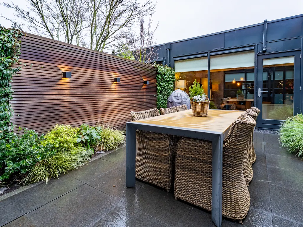 Waterweegbree 26, BREDA