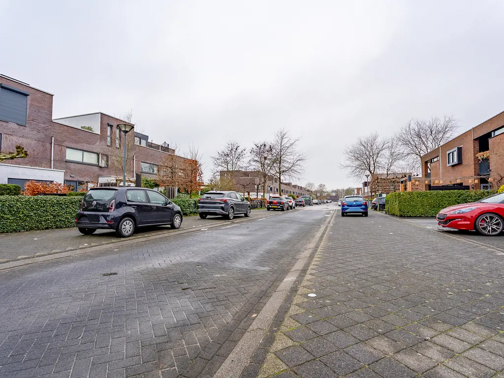 Waterweegbree 26, BREDA