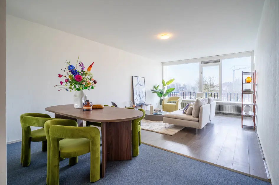 Bart van Peltplein 25