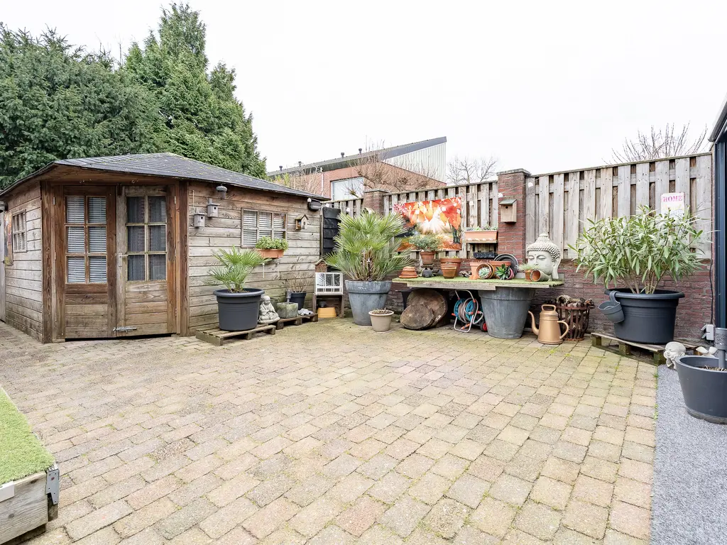 Spaarnwoudelaan 18, TILBURG