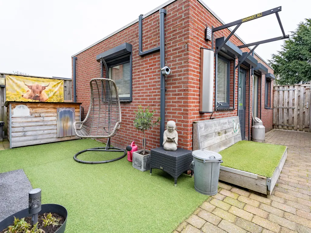 Spaarnwoudelaan 18, TILBURG