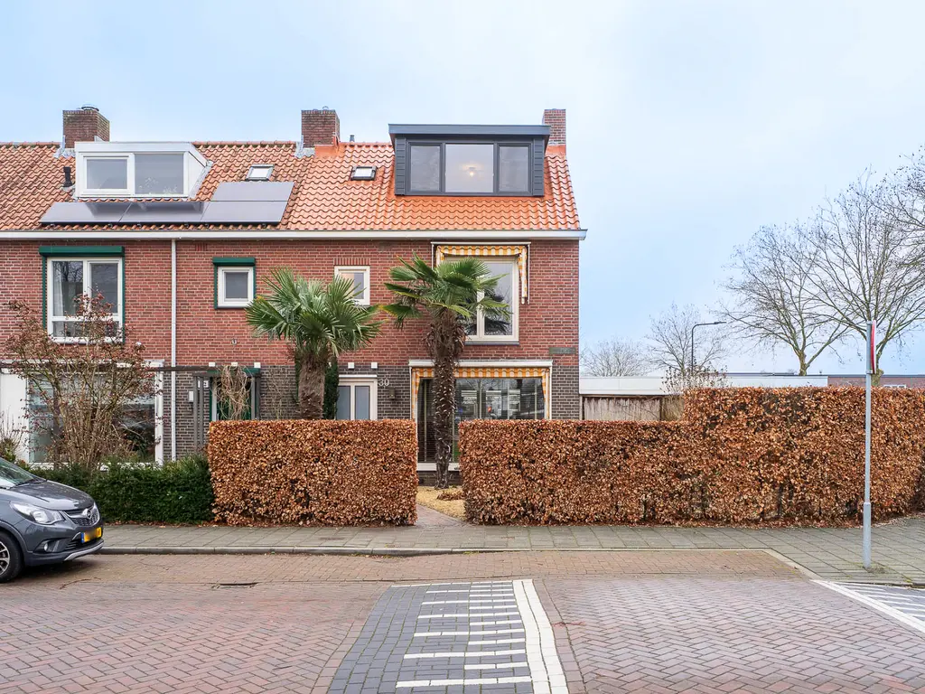 Zustersveld 30, BREDA