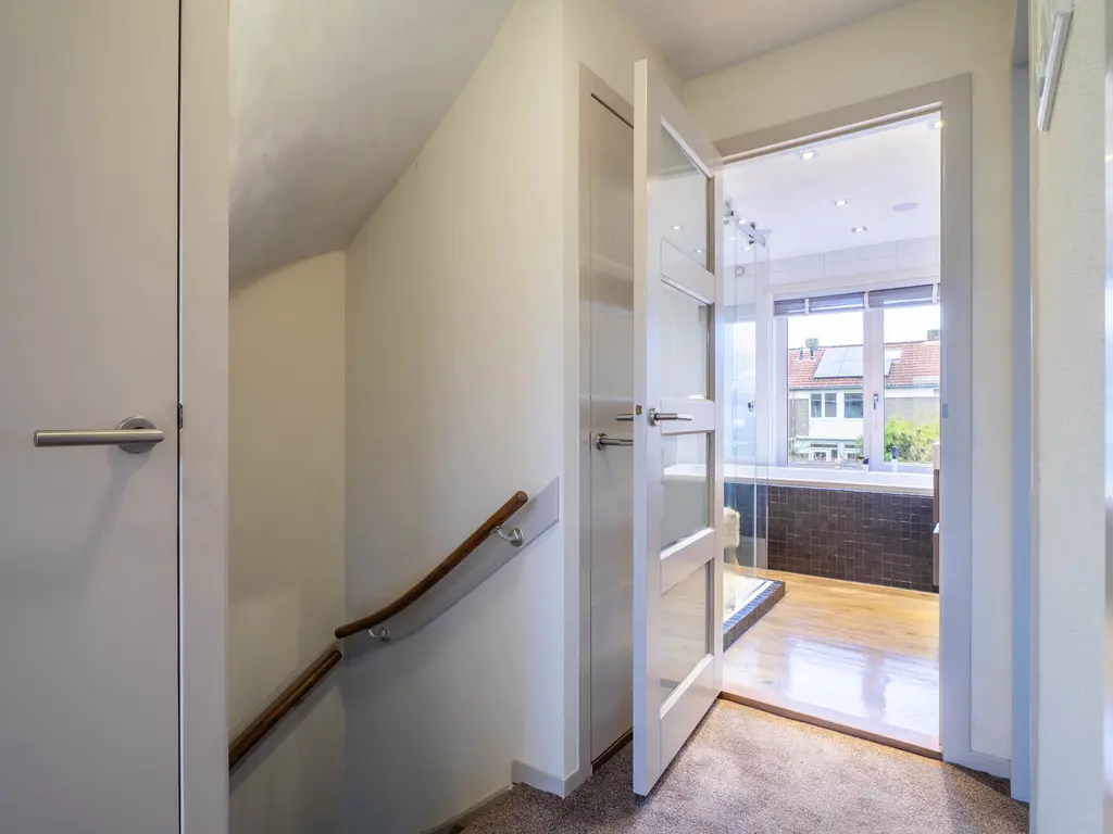 Zustersveld 30, BREDA